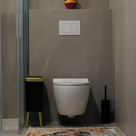 Butas Naujame Kvartale Prie Danes Upes * 클라이페다