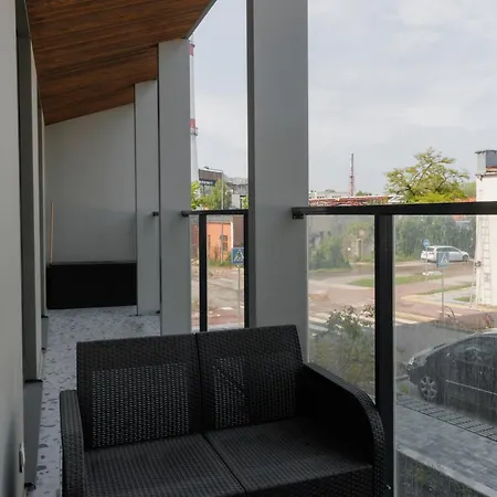 Butas Naujame Kvartale Prie Danes Upes 公寓 *