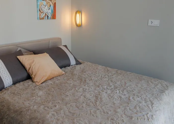 Daire Butas Naujame Kvartale Prie Danes Upes *